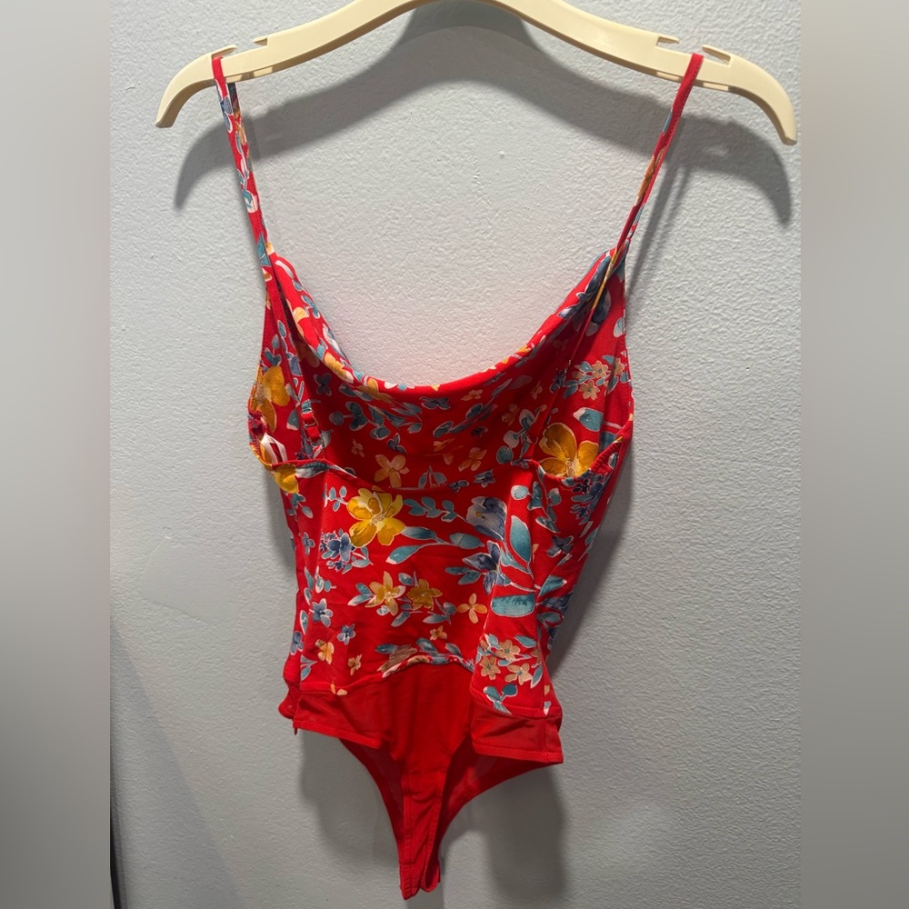 NWT Lulus Bodysuit - Picture 7 of 9